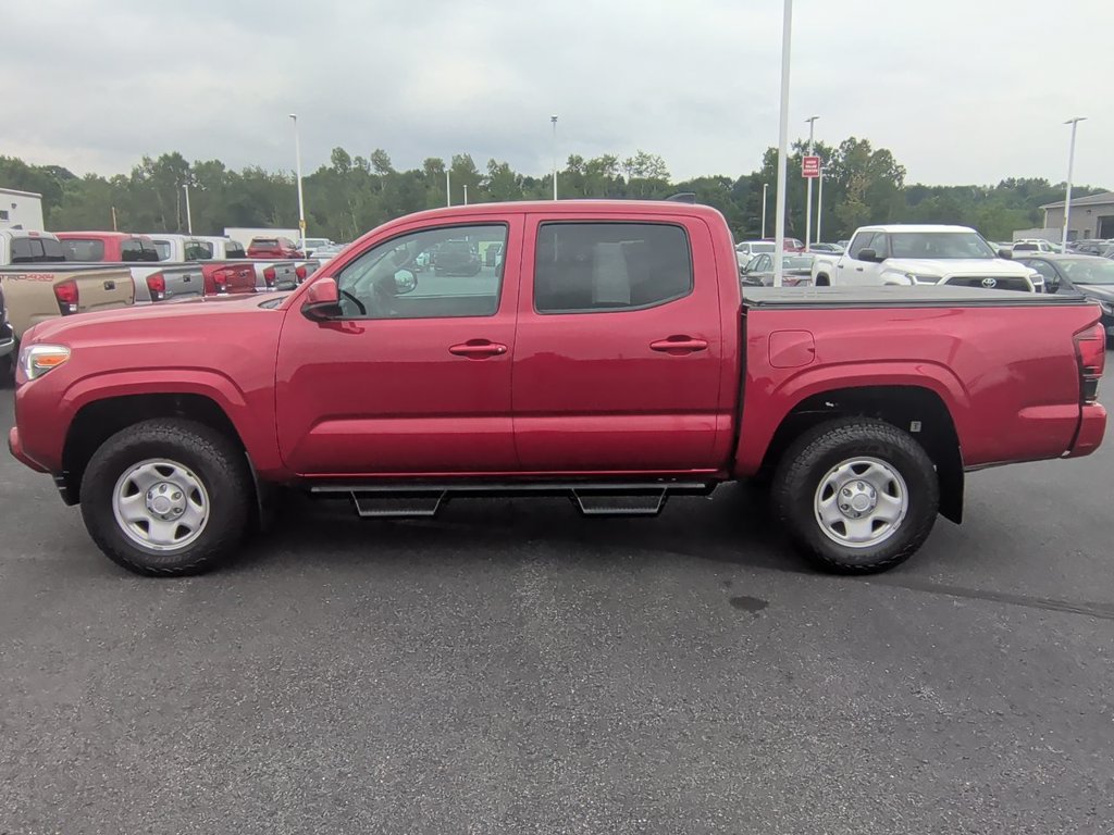 Used 2022 Toyota Tacoma SR AWD/4WD image 5