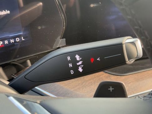 New 2026 Chevrolet Suburban High Country image 18