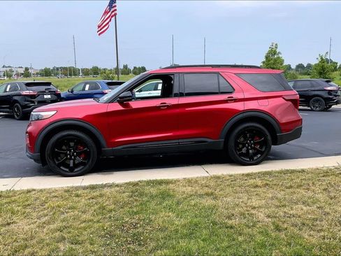 Used 2023 Ford Explorer ST w/ Equipment Group 401A AWD/4WD image 12