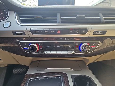 Used 2019 Audi Q7 2.0T Premium Plus w/ Premium Plus Package image 22