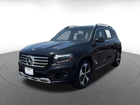 Used 2025 Mercedes-Benz GLB 250 4MATIC image 7
