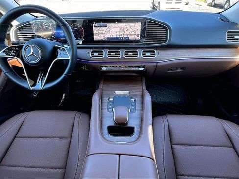 Used 2025 Mercedes-Benz GLE 350 4MATIC image 15