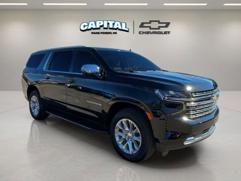 Used 2024 Chevrolet Suburban Premier image 7