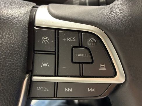 Used 2024 Toyota Grand Highlander XLE image 14