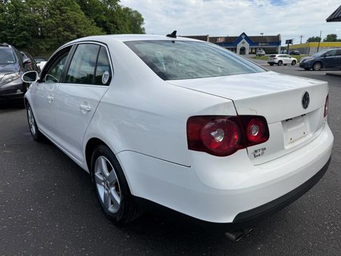 Used 2009 Volkswagen Jetta SE FWD image 7