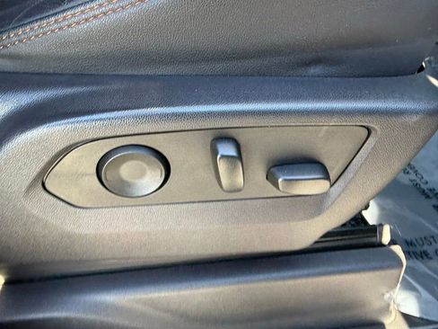 Certified 2024 GMC Sierra 1500 AT4 image 15