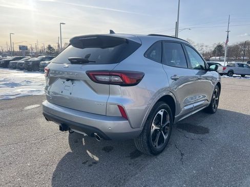 Certified 2023 Ford Escape ST-Line Select w/ Tech Pack #2 image 4