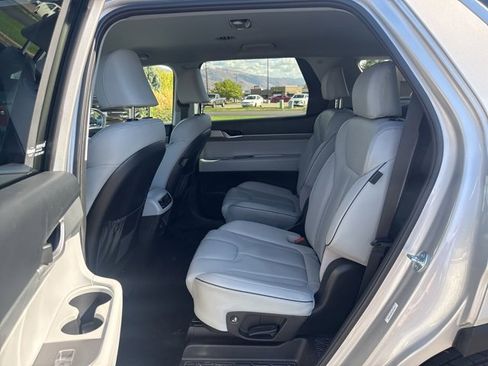 Used 2025 Hyundai Palisade SEL image 14