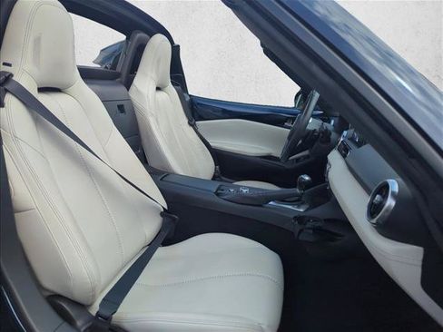 Used 2021 MAZDA MX-5 Miata RF Grand Touring RWD image 27