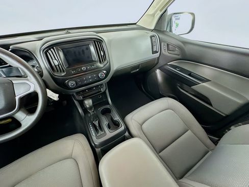 Used 2022 Chevrolet Colorado W/T w/ WT Convenience Package AWD/4WD image 11