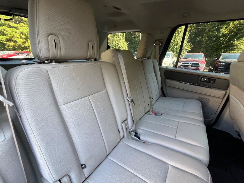Used 2013 Ford Expedition XL w/ HD Trailer Tow Pkg AWD/4WD image 32