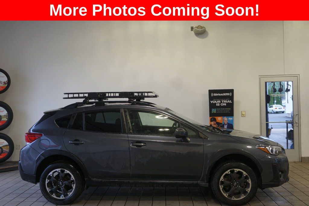 Used 2023 Subaru Crosstrek 2.0i Premium AWD/4WD image 2