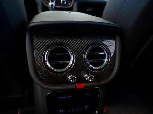 Used 2021 Bentley Bentayga Speed AWD/4WD image 57