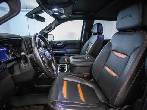 Used 2022 GMC Sierra 1500 AT4 w/ AT4 Premium Package image 18
