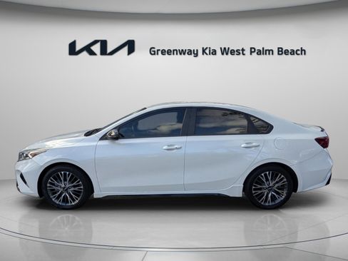 Used 2022 Kia Forte GT-Line w/ GT-Line Technology Package image 4