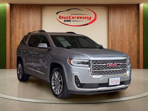 Used 2023 GMC Acadia Denali AWD/4WD image 3