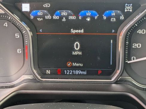 Used 2021 GMC Yukon AT4 w/ AT4 Premium Plus Package AWD/4WD image 21