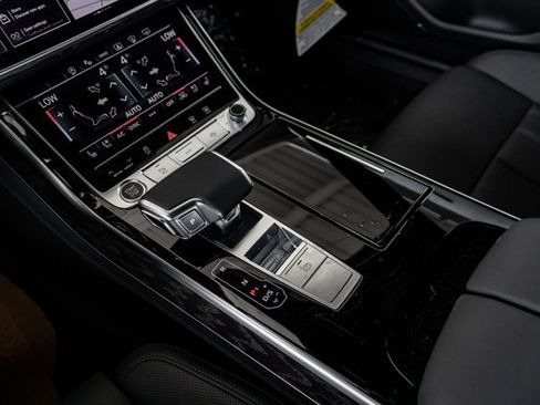 New 2025 Audi A8 L 3.0T image 15