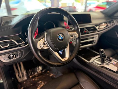 Used 2016 BMW 750i xDrive AWD/4WD image 19