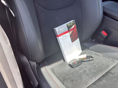 Used 2026 Toyota RAV4 AWD Plug-in Hybrid image 17
