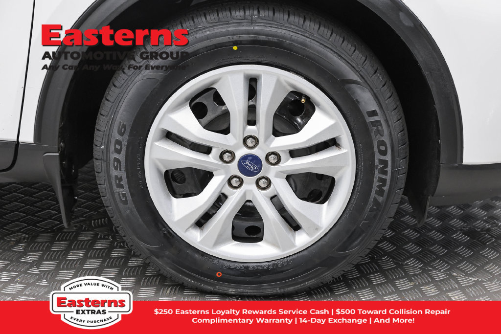 Used 2022 Ford Escape S AWD/4WD image 32