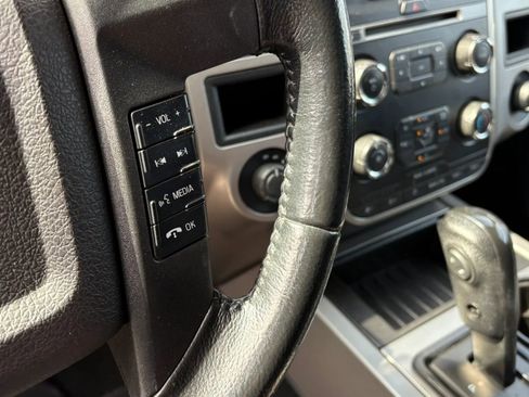 Used 2017 Ford Expedition XLT image 18