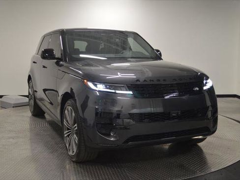 New 2026 Land Rover Range Rover Sport SE AWD/4WD image 7