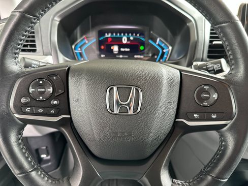 Used 2023 Honda Odyssey EX-L image 24