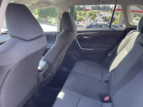 Certified 2025 Toyota RAV4 XLE AWD/4WD image 12
