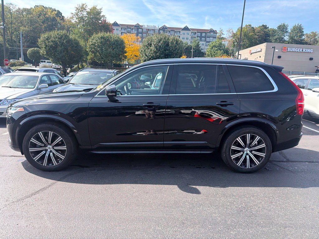Used 2023 Volvo XC90 B5 Core w/ Protection Package Premier AWD/4WD image 3