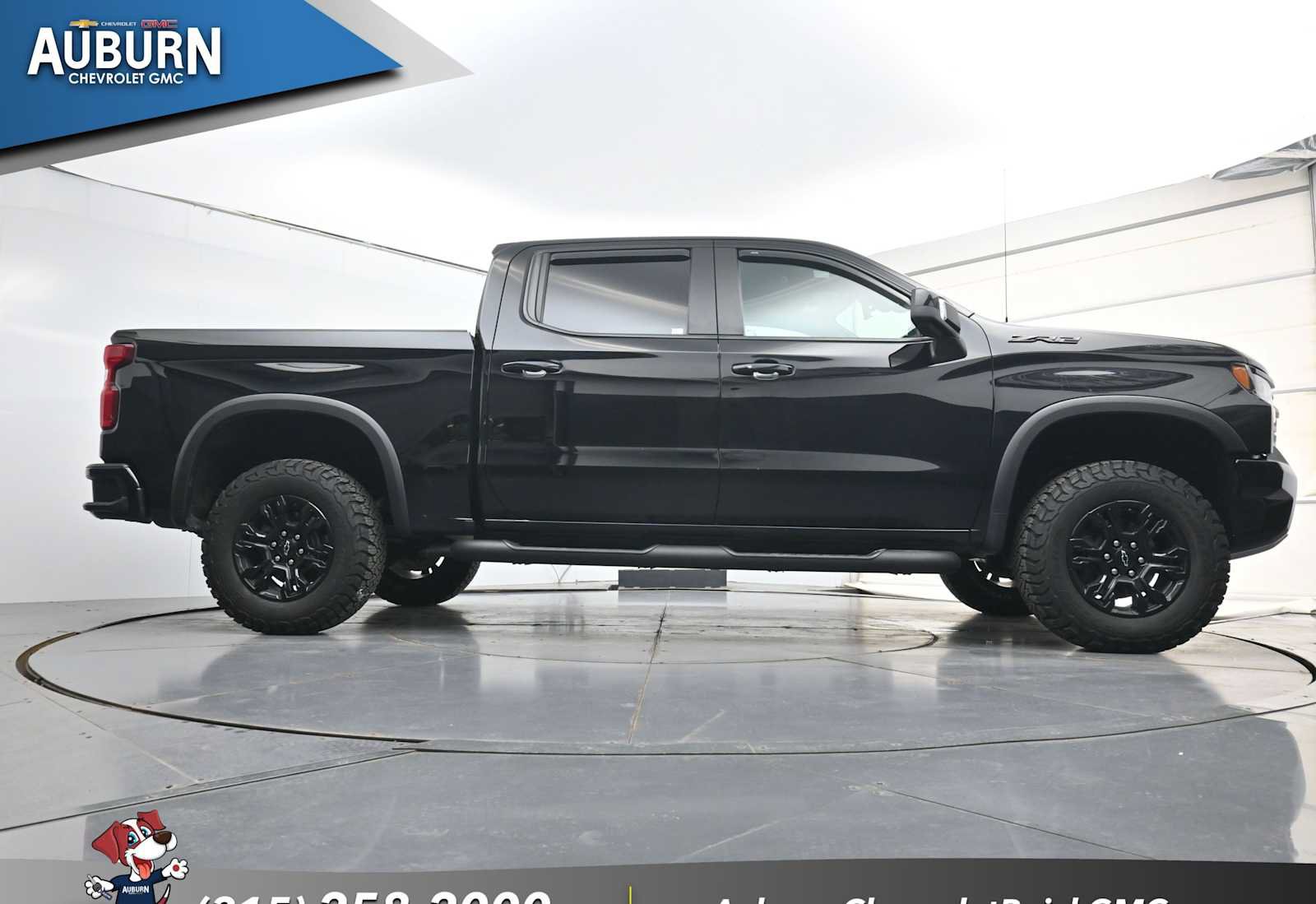 Used 2024 Chevrolet Silverado 1500 ZR2 w/ Technology Package AWD/4WD image 27