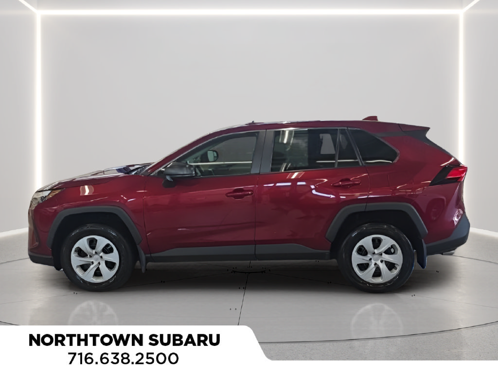Used 2024 Toyota RAV4 LE AWD/4WD image 12