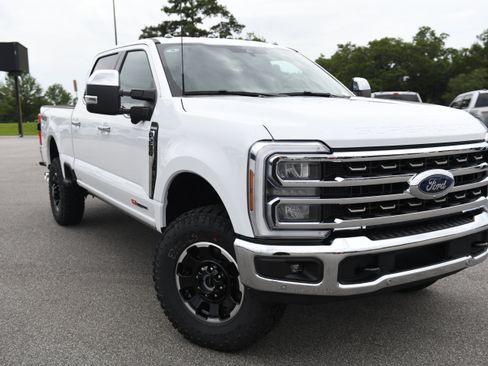 New 2026 Ford F250 King Ranch w/ Tremor Off-Road Package AWD/4WD image 3