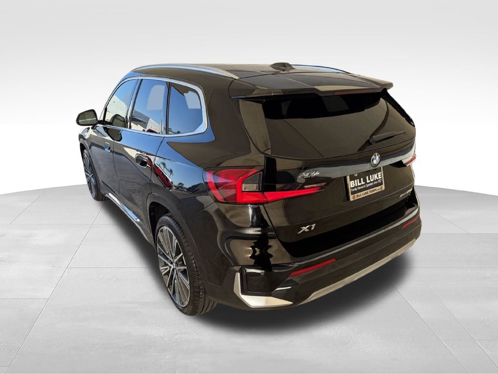 Used 2023 BMW X1 xDrive28i w/ Premium Package AWD/4WD image 7