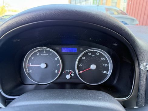 Used 2010 Hyundai Accent GS w/ Premium Pkg 3 image 20