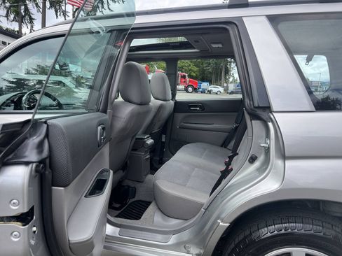 Used 2007 Subaru Forester 2.5X w/ Popular Equipment Group 2 AWD/4WD image 20
