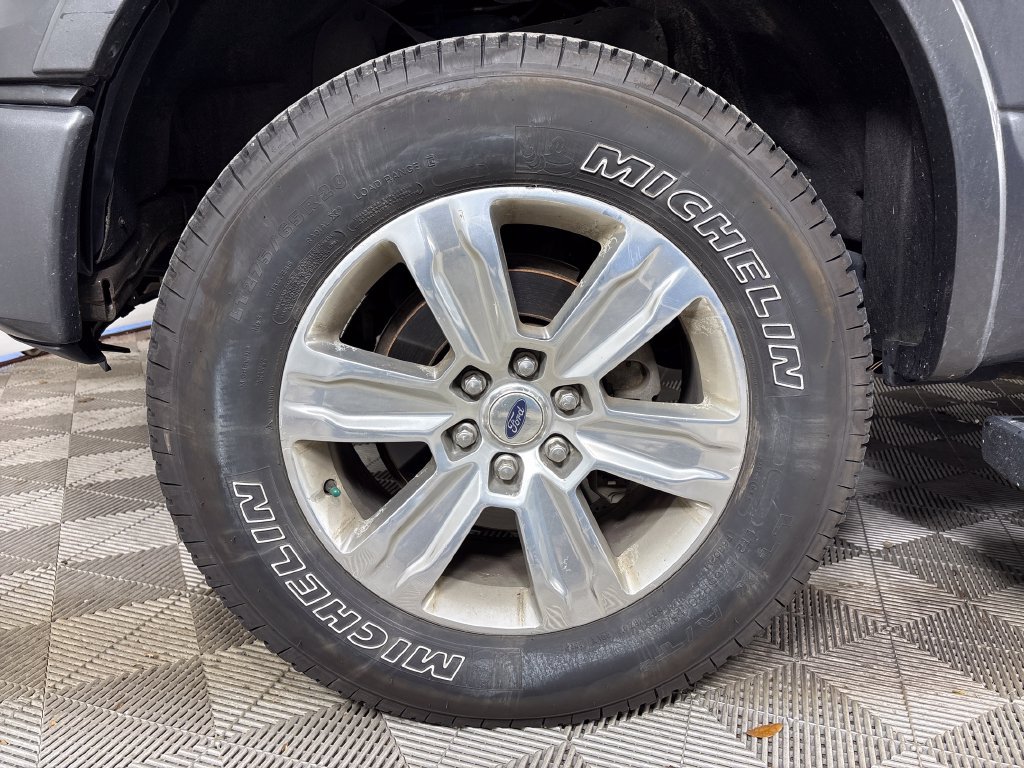 Used 2016 Ford F150 Lariat AWD/4WD image 14