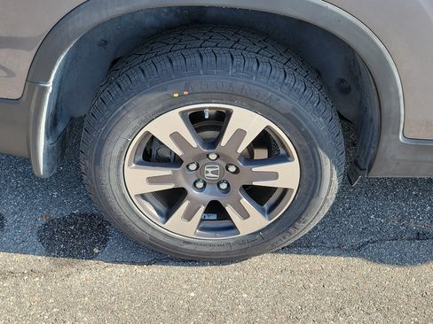 Used 2019 Honda Ridgeline RTL-E image 38