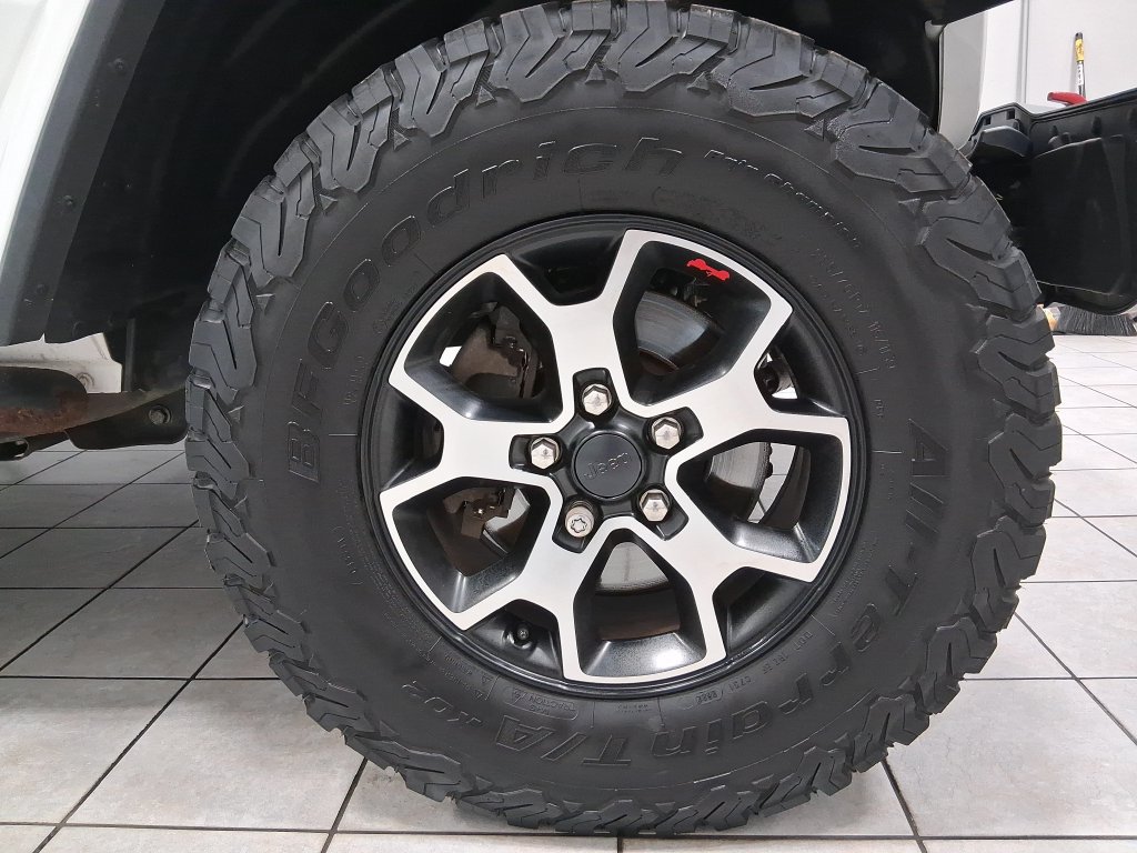 Used 2020 Jeep Wrangler Unlimited Rubicon AWD/4WD image 32