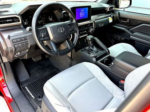 Used 2026 Toyota Tacoma SR5 AWD/4WD image 11