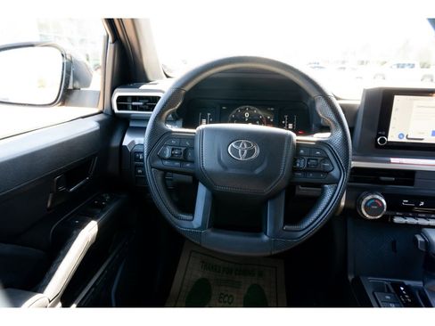 Certified 2025 Toyota Tacoma SR5 image 19