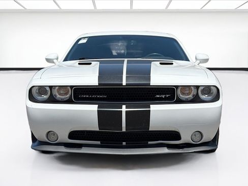Used 2012 Dodge Challenger SRT8 RWD image 2
