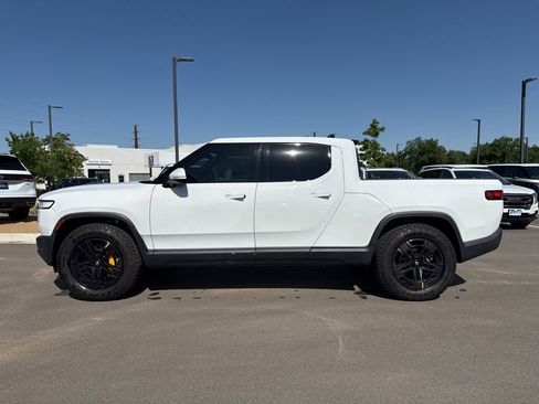 Used 2022 Rivian R1T Launch Edition AWD/4WD image 2