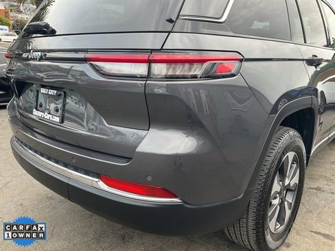 Used 2022 Jeep Grand Cherokee Limited 4xe image 85