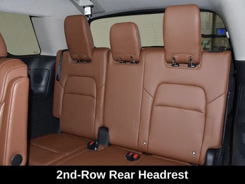 Used 2024 Nissan Pathfinder Platinum AWD/4WD image 30