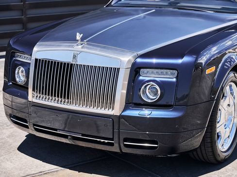 Used 2009 Rolls-Royce Phantom Drophead Coupe RWD image 7