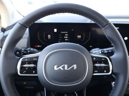 New 2026 Kia Carnival SX FWD image 14