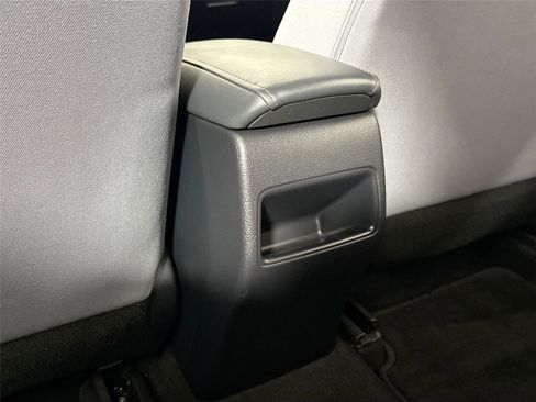 Certified 2022 Toyota Corolla SE w/ Carpet Mat Package (TMS) image 32