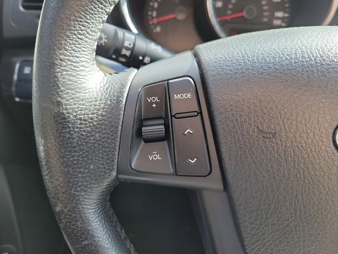 Used 2011 Kia Sorento EX w/ Limited Pkg image 34