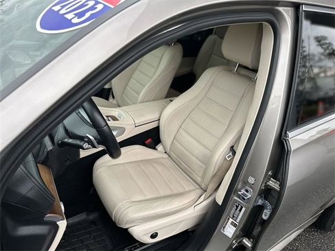 Used 2023 Mercedes-Benz GLS 450 4MATIC image 12